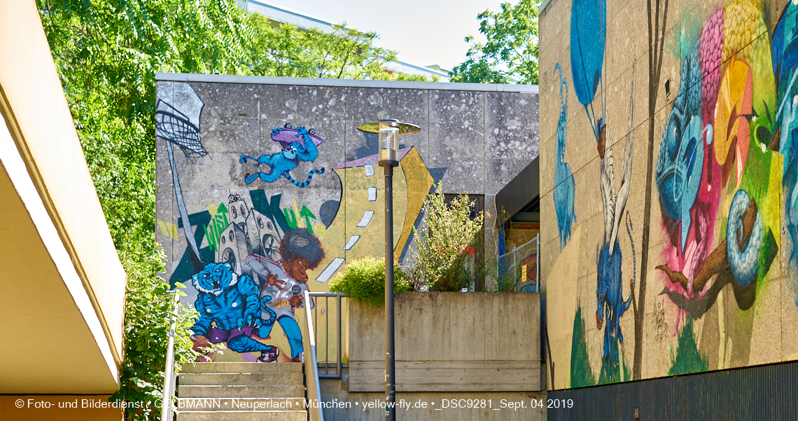 04.09.2019 - Einkaufs- und Wohnzentrum Quiddestraße in Neuperlach